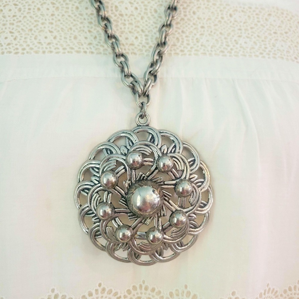 Vintage Silver Tone Brutalist Medallion Necklace, Sculptural Industrial